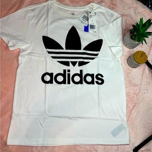 Adidas T-shirt